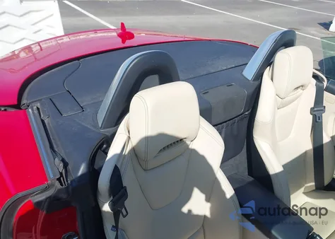 2014 Mercedes-Benz Slk 250 z USA, uszkodzony, nr VIN WDDPK4HA8EF087833